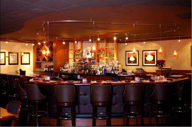 Doubletree By Hilton Akron Fairlawn Restaurant photo